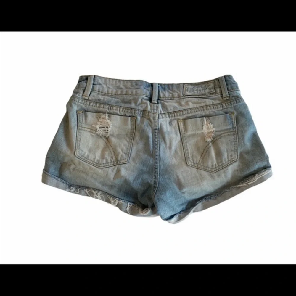 Ten25 Distressed Jean Shorts Size 9/10
